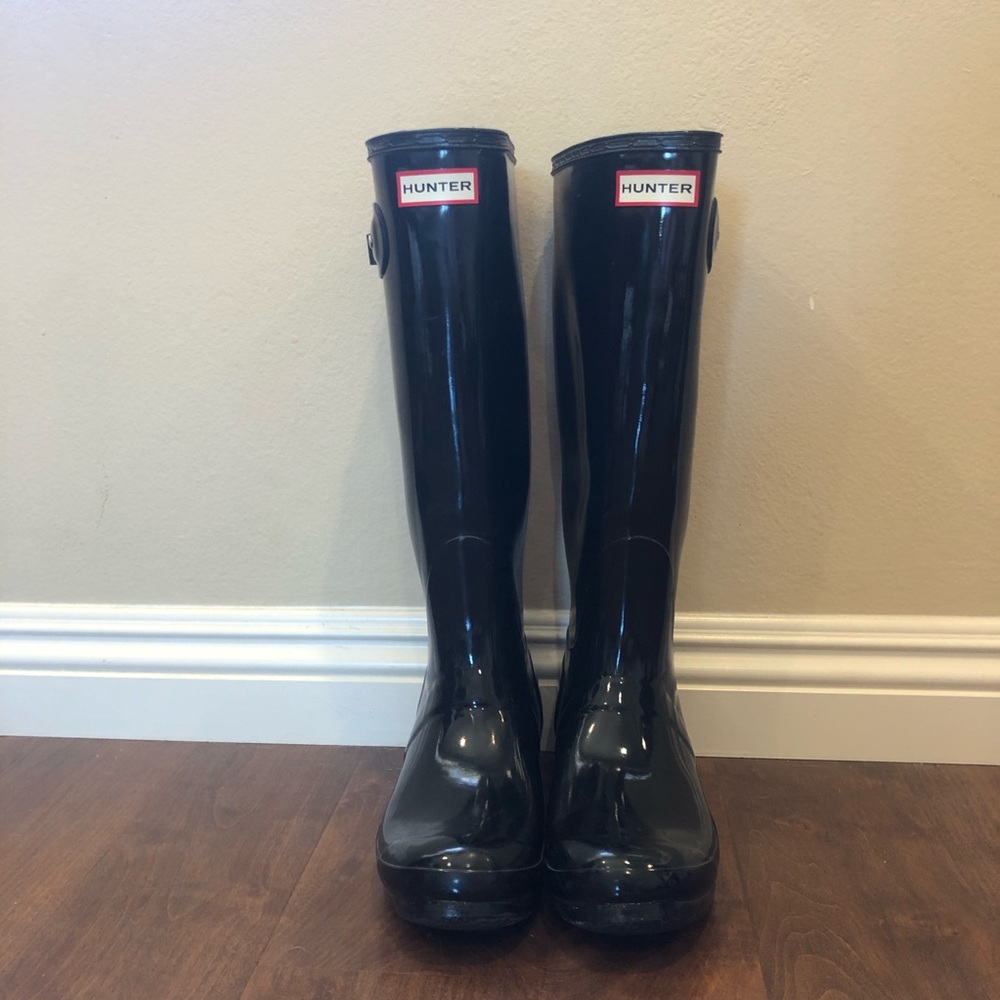 Hunter tall rain boots
